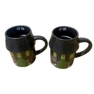 Hyde and EEK! Haunted House Halloween Earthenware Mug - Set of 2
